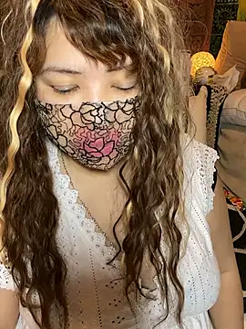 Snapshot of xoxLILxMELOxox chatting on October 2025 04:48:02 PM xoxLILxMELOxox online show from October 2025 04:48:02 PM