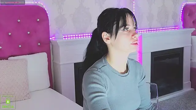 MaddySpears online show from November 2025 01:33:02 PM