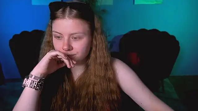 foxy tease  online show from November 2025 10:14:02 AM