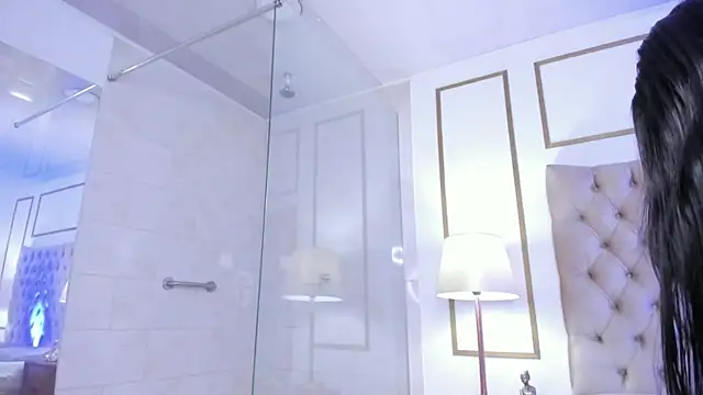 AllyPretty- online show from October 2025 07:47:02 PM