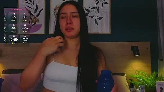 SarahMiler  online show from November 2025 07:49:02 PM