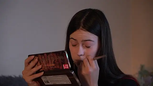 Snapshot of ywixos chatting on September 2025 01:11:02 PM ywixos online show from September 2025 01:11:02 PM