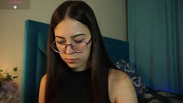 Snapshot of ywixos chatting on October 2025 01:32:02 PM ywixos online show from October 2025 01:32:02 PM