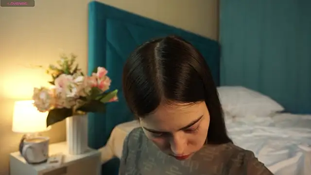 Snapshot of ywixos chatting on November 2025 03:23:01 PM ywixos online show from November 2025 03:23:01 PM