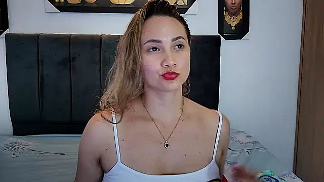 Snapshot of cieloDal chatting on October 2025 05:02:02 AM cieloDal online show from October 2025 05:02:02 AM