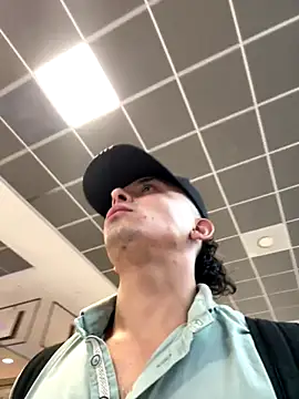 Jacobs0 online show from November 2025 09:54:01 PM