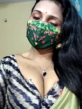 Hotty Sonali online show from November 2025 01:06:02 AM