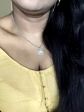 Hotty Sonali online show from November 2025 01:06:01 AM