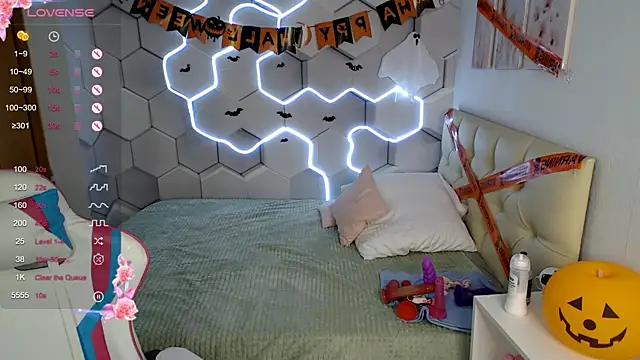 aliicemeow online show from November 2025 09:11:01 AM