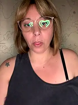 LupeLok online show from December 2025 11:33:02 PM