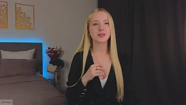 Adele Armas online show from October 2025 11:35:01 PM
