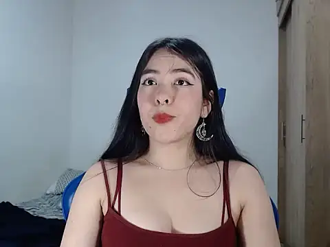 Snapshot of EloiseJun chatting on November 2025 10:23:01 PM EloiseJun online show from November 2025 10:23:01 PM