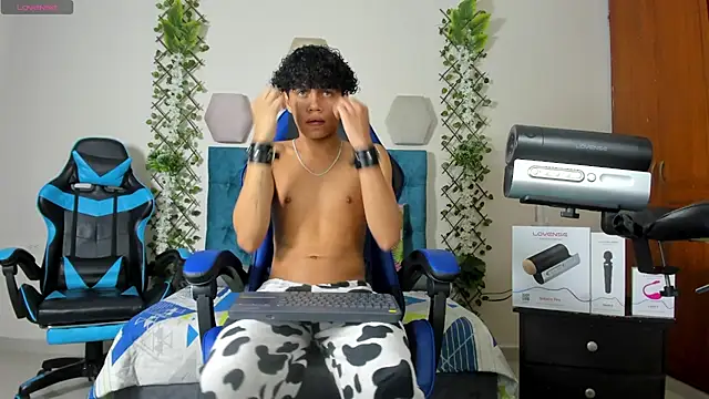  taylor black online show from September 2025 09:31:02 PM