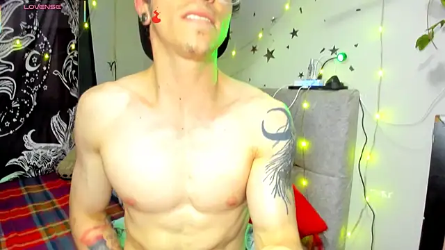 puepleholly online show from February 2026 11:00:01 PM