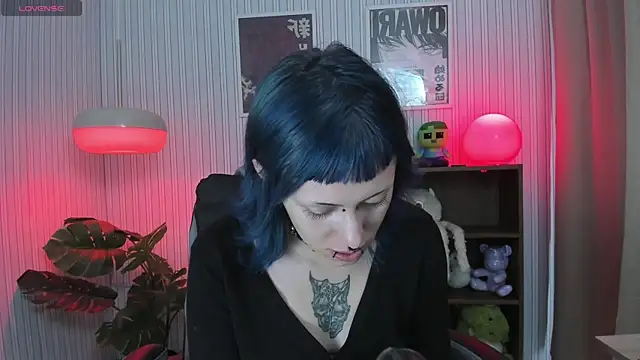 kattusauruss online show from September 2025 01:11:02 PM