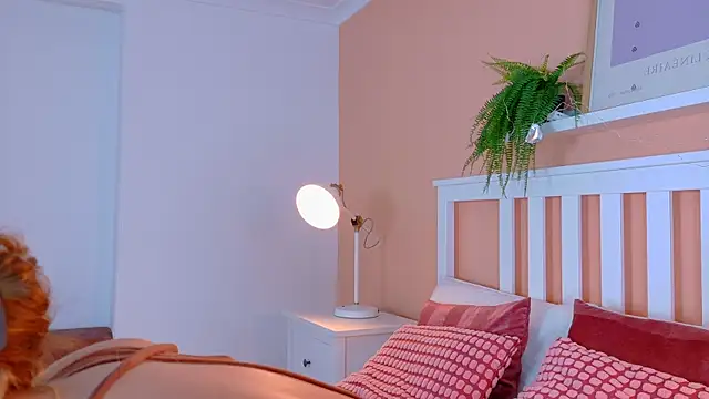 BelaMiller  online show from September 2025 11:43:01 AM