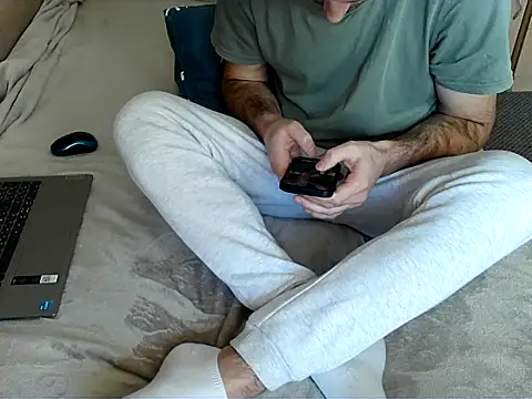 Snapshot of bul_boy chatting on February 2026 11:52:01 AM bul boy online show from February 2026 11:52:01 AM