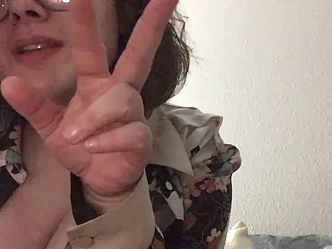 paigeycakes online show from October 2025 04:51:02 AM