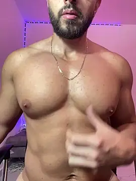 Snapshot of magnumchris chatting on April 2026 05:43:01 AM magnumchris online show from April 2026 05:43:01 AM