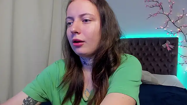 Snapshot of LilaVame chatting on September 2025 06:52:02 PM LilaVame online show from September 2025 06:52:02 PM