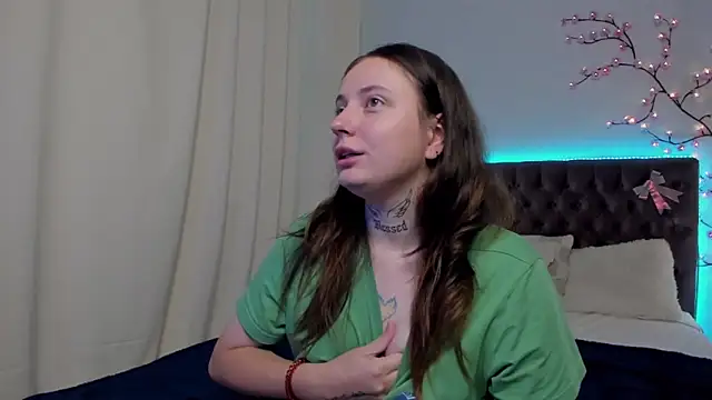 Snapshot of LilaVame chatting on September 2025 07:46:02 PM LilaVame online show from September 2025 07:46:02 PM