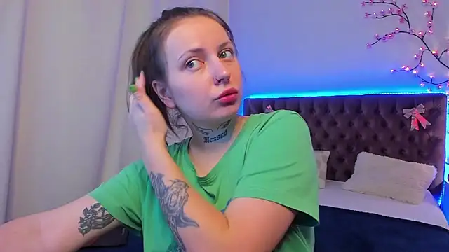 Snapshot of LilaVame chatting on October 2025 07:58:01 PM LilaVame online show from October 2025 07:58:01 PM