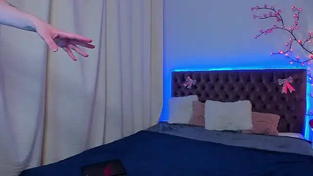 Snapshot of LilaVame chatting on November 2025 08:42:02 PM LilaVame online show from November 2025 08:42:02 PM