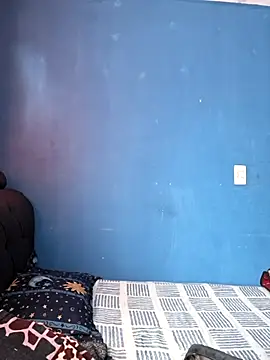 Hanna Kieran online show from November 2025 03:01:01 PM