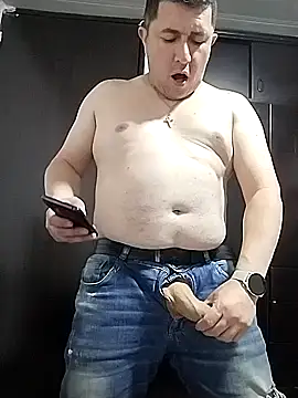 BigCristh79 online show from October 2025 06:19:02 PM