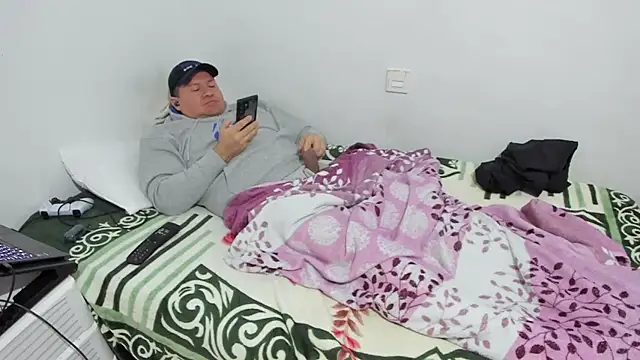 Snapshot of fuckynations chatting on November 2025 01:43:01 PM fuckynations online show from November 2025 01:43:01 PM