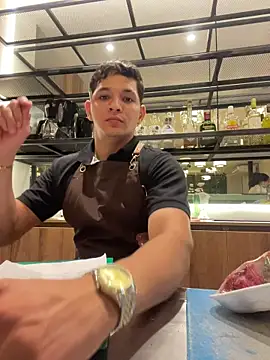 Snapshot of RobinLenoxx chatting on October 2025 02:03:02 AM RobinLenoxx online show from October 2025 02:03:02 AM