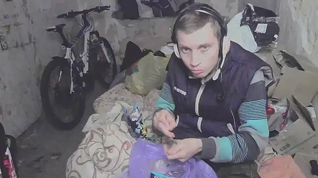 makarov1993 online show from October 2025 09:26:02 PM