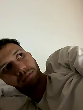 Michaell Spinelly online show from December 2025 02:39:01 AM