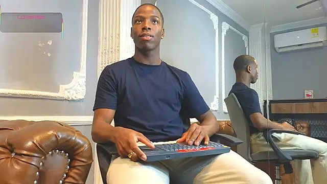 CharlesBrown  online show from December 2025 12:02:02 PM