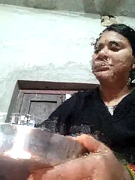 couple 71 online show from December 2025 08:02:02 PM