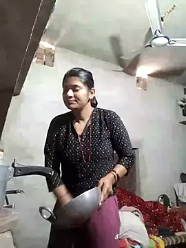 couple 71 online show from February 2026 07:27:01 AM