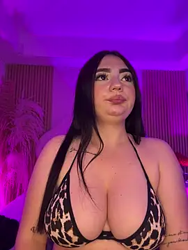 Snapshot of Valeria_carter chatting on November 2025 08:41:02 PM Valeria carter online show from November 2025 08:41:02 PM