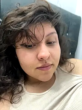 Larissa Antonella online show from November 2025 01:52:02 AM