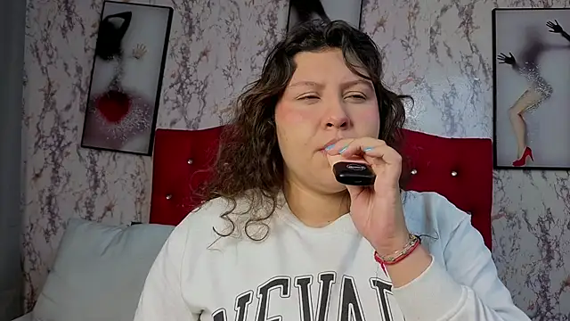 Larissa Antonella online show from February 2026 03:46:01 AM