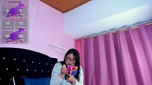 Azul Moon online show from November 2025 04:05:01 AM