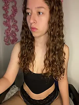 Snapshot of -rosi chatting on May 2026 01:57:16 AM -rosi online show from May 2026 01:57:16 AM