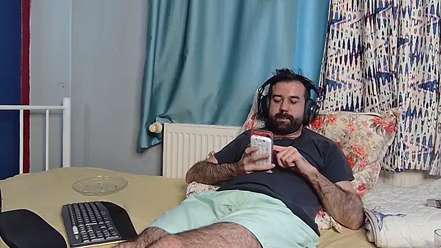 Snapshot of flydirty chatting on January 2026 01:13:02 PM flydirty online show from January 2026 01:13:02 PM