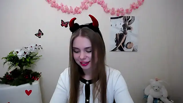 OceanicDawn online show from March 2026 07:15:01 AM