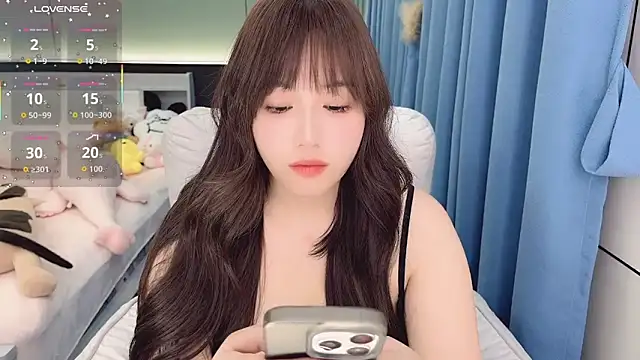 Snapshot of Liuyifei2005 chatting on January 2026 05:27:02 PM Liuyifei2005 online show from January 2026 05:27:02 PM