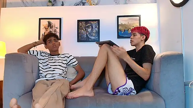 TWINKS FRIENDS online show from May 2026 01:20:02 PM