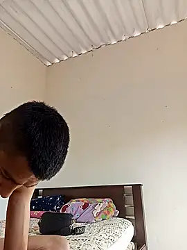 paisita122 online show from September 2025 09:05:02 PM