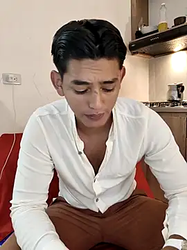 Snapshot of Hiroshi_Shen chatting on October 2025 12:13:02 PM Hiroshi Shen online show from October 2025 12:13:02 PM