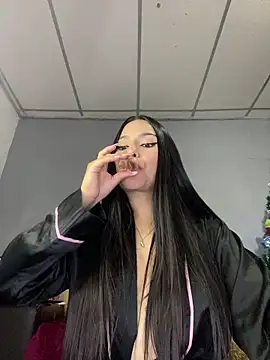 Snapshot of conejitadayy chatting on December 2025 06:12:02 AM conejitadayy online show from December 2025 06:12:02 AM