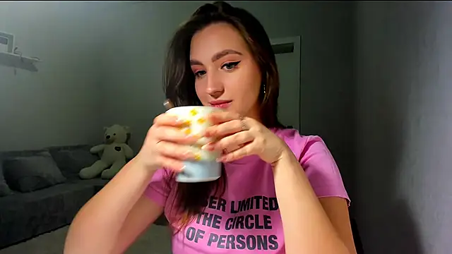 Wise Bunny online show from March 2026 01:07:02 PM