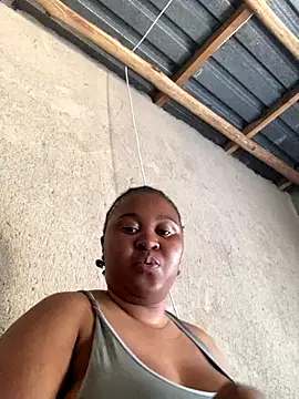 ChubbyAssyiyer online show from October 2025 09:38:02 AM